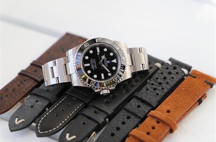 rolex costs